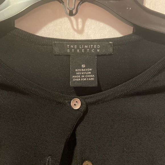 The limited black cardigan - Picture 7 of 9